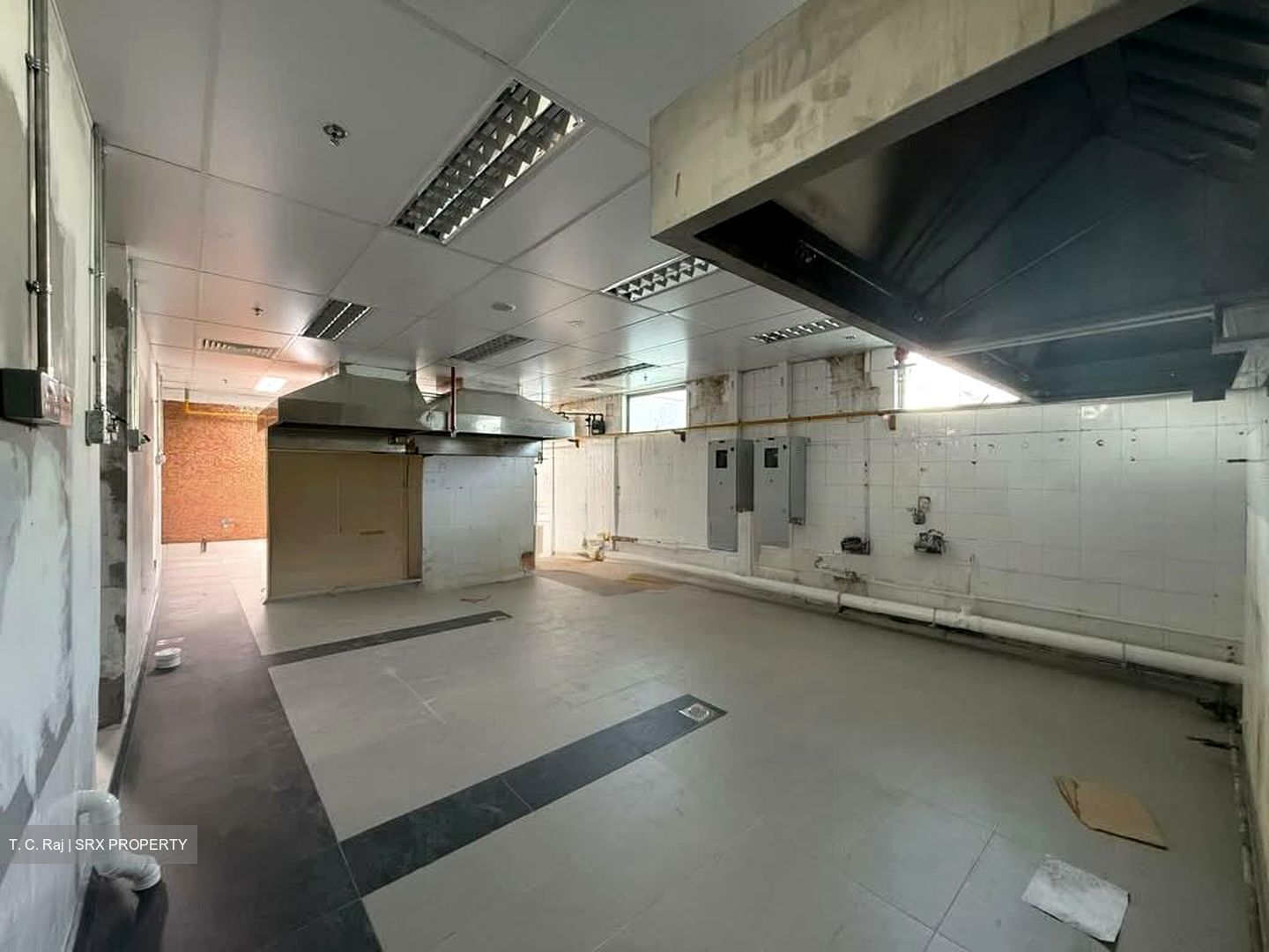 Yung Sheng Road (D22), Shop House #554086011